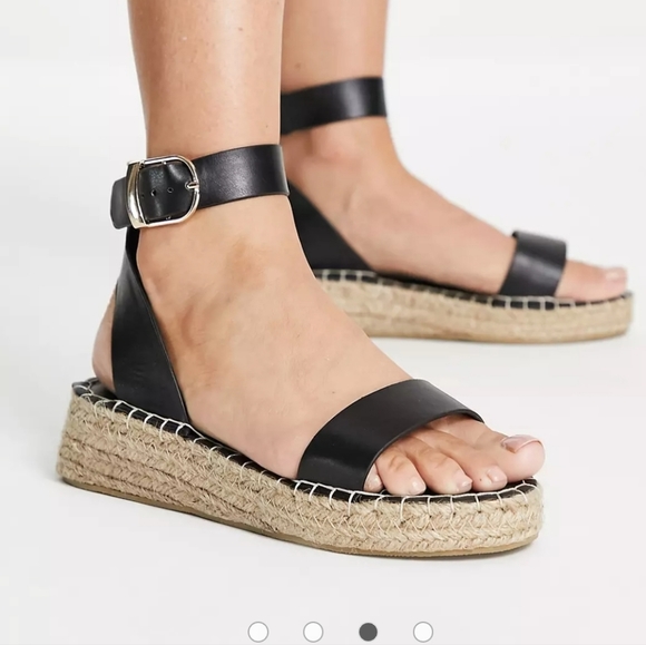 southbeach Shoes - South Beach two part espadrille sandals in black